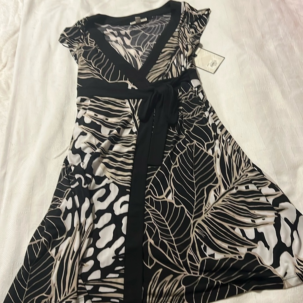 NWT adorable blk/tan dress